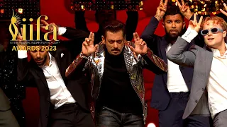 Download Salman Khan shows off his Evergreen Energy | IIFA 2023 MP3