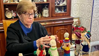 2023 Mamá y su belén.