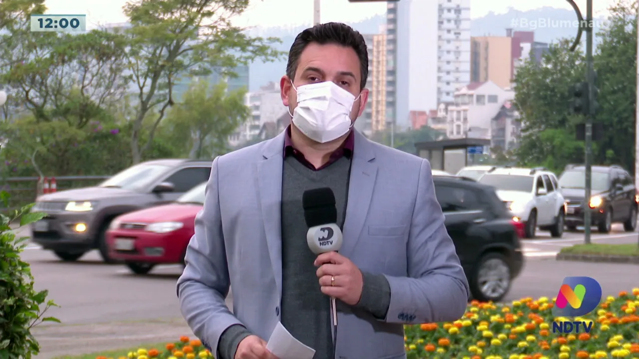 Mãe é detida em Blumenau por abandono de incapaz após deixar o filho de cinco anos sozinho