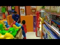 Lagu Superman lagi beli mainan di Toys Kingdom Living Plaza Balikpapan
