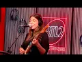 Clou interprète "Mon épaule" dans #LeDriveRTL2 (17/12/24)