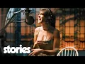 Download Lagu Killing Me Softly - Fugees/Roberta Flack (stripped cover ft. Rozzi) | stories