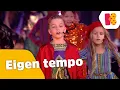 Lagu Eigen tempo - De Grote Show 2019 - Kinderen voor Kinderen