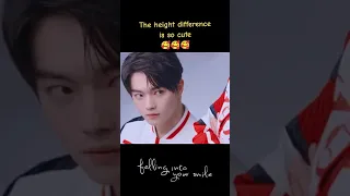 وقعت بحبك لانك قصـيرة الوقوع بحب ابتسامتك Fallingintoyoursmile Xukai Chengxiao 