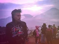 Download Lagu Tulus - monokrom