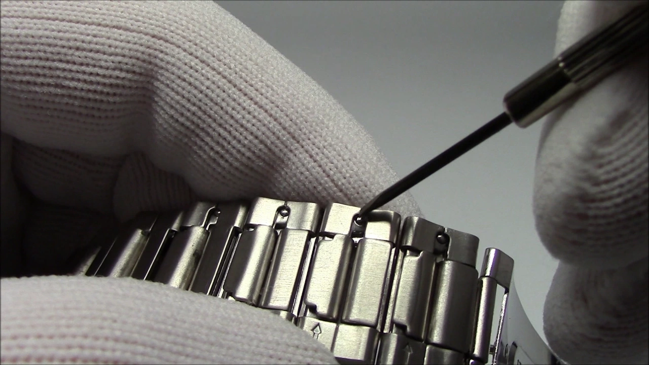 Watches can be damaged without proper handling and while the repair you are about to attempt may see. 