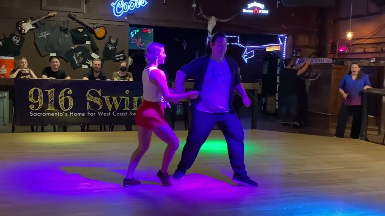 Kono & Shawn Specht @ 916 Swing (8/23/22)