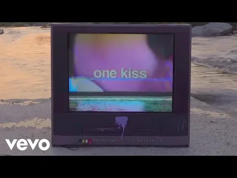 Download MP3 Calvin Harris, Dua Lipa - One Kiss (Lyric Video)