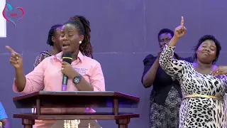 nalyoka nenkusenga gwe worship by mummy favour senfuma 26 10 2021
