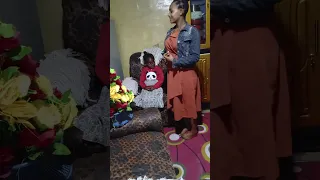 Wayne Gude Bexam Desi Aleng 