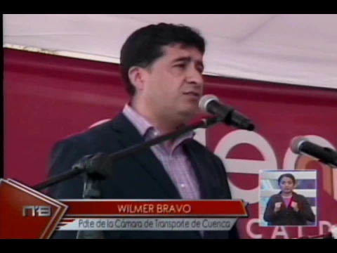 Cámara de transporte presentó buses ecológicos en Cuenca