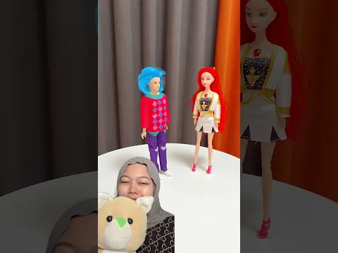 Kalian punya barbie gak
