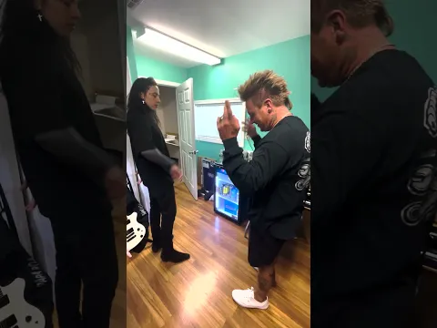 Download MP3 Jacoby Shaddix of Papa Roach reacts to Falling In Reverse - \