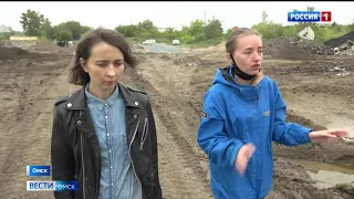 Омичи жалуются на разбитые дороги вокруг крупнейшей стройки на Левобережье