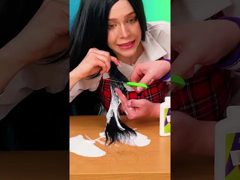 قص الشعر الملتصق… تحدٍ غير متوقع! 😂✂️