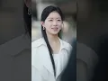 高中时她梦想成为飞行员，他便暗恋她九年，替她飞向全世界！得知她和男友分手后，机长再也不藏了，当着媒体的面高调宣布：我要追她！ #短剧