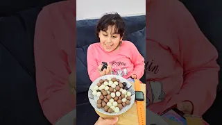 الساعة الذكية والا الشوكولا مع هيلين وهيفي وليليان 