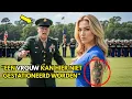 Ze kwam alleen haar zoon zien afstuderen — tot een USMC-kapitein haar tatoeage zag en verstijfde