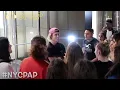 Download Lagu Justin Bieber was in a good mood leaving his Brooklyn apartment  and stops to talk to fans