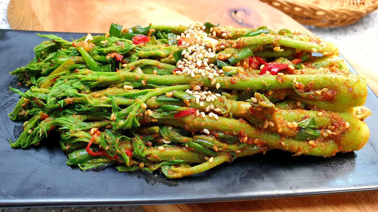 두릅 된장초무침