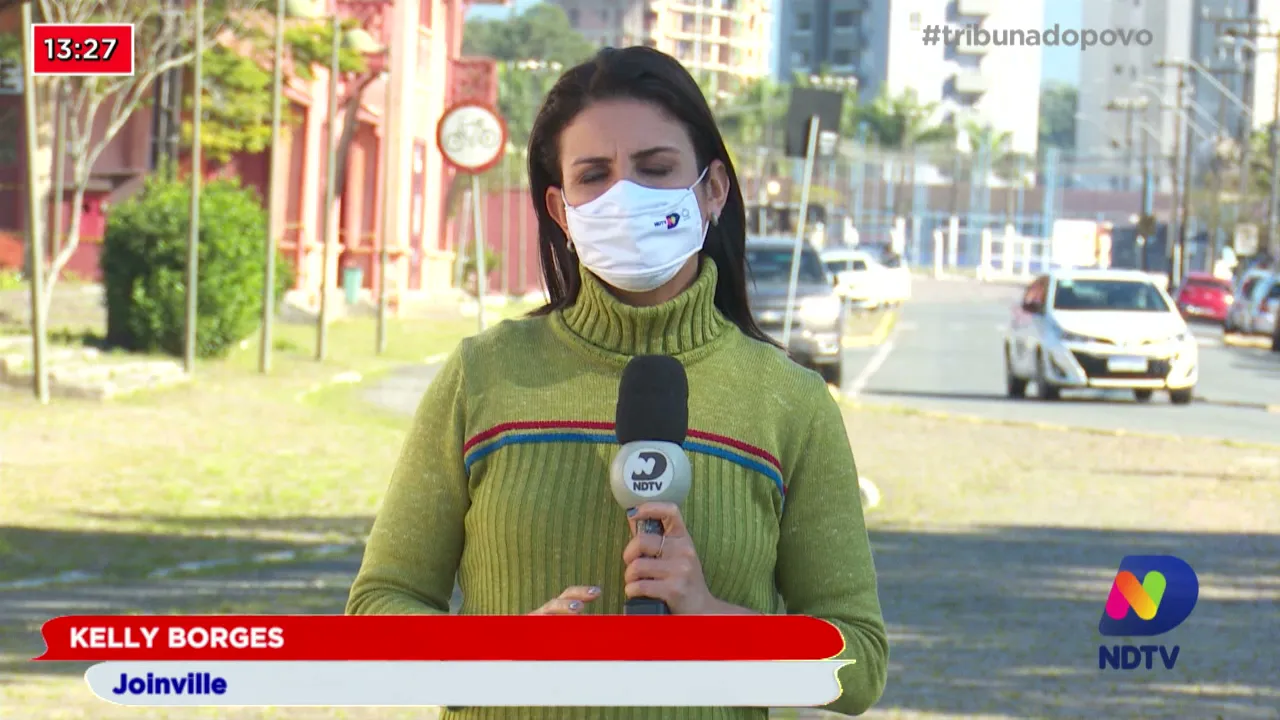 Incêndio destrói mais de 20 carros em Barra Velha