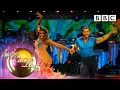 Download Lagu Kelvin and Oti's sizzling Samba turns up the heat 🔥👏 - BBC Strictly