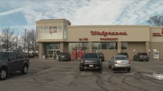 Walgreens COVID-19 vaccines