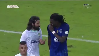 اتمنى ماشوف احد يتكلم على حسين عبدالغني بعد هالمقطع لان كثروا عينات الي يسمع ولا يشوف 