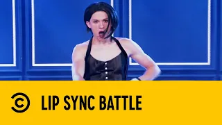 Tom Holland s Umbrella Lip Sync Battle