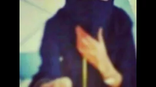 بنت سعوديه تغني بصوت جميل جدا  ظالم ولكن   بدون موسيقى      دندنها