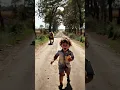 Lagu A kid's chase with a lion: a thrilling moment of tears and screams! 😱🦁💔#lion#Child