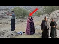 Download Lagu The story of the runaway bride and groom who took refuge in the mountains