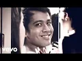Download Lagu Aliff Aziz, Adira - Keajaiban Cinta (Official Music Video)