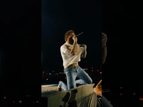 some moments from the road 💗 thank you guys for always showing up and kicking ass! 😤😤