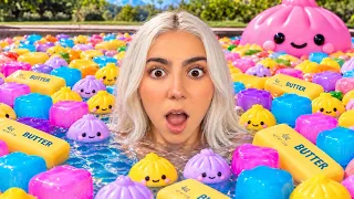 LLENÉ MI ALBERCA CON +10,000 SQUISHYS