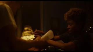 GIVE ME LIBERTY - Extrait : "Vinyle" VOST