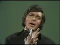 Download Lagu Engelbert Humperdinck - Lonely Table Just For One