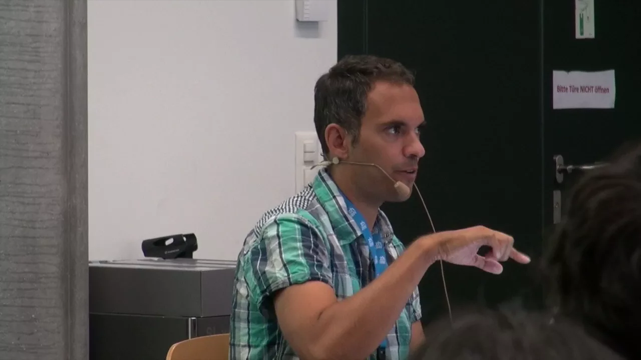 SDS|2016: Romeo Kienzler on Apache System ML - Declarative Large Scale Machine Learning