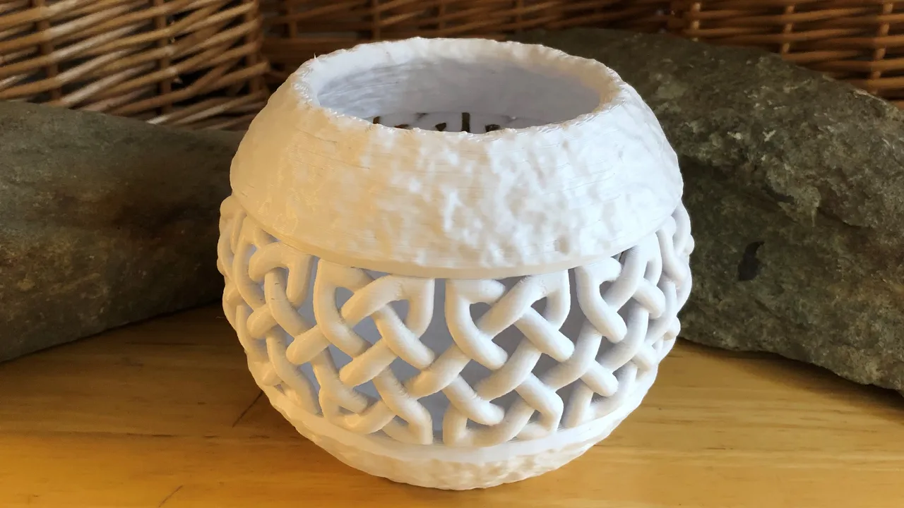 Celtic Knot Bowl