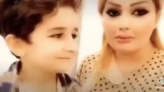کاکا لەمەوو دوواوە بەس ماچی دەمی بکەن شانیە خۆ خۆشی وەجی توونیە دندنها