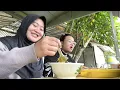 Download Lagu SARAPAN SOTO NENG PINGGIR E REL KERETA🥰🤗- BARENG MBAK ENDAH DAN KINARAA🤗