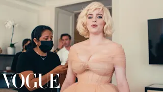 behind billie eilish s old hollywood met gala look vogue