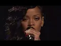 Rihanna - Stay (Live on SNL) ft. Mikky Ekko