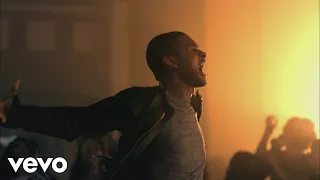 usher dj got us fallin in love official video ft pitbull