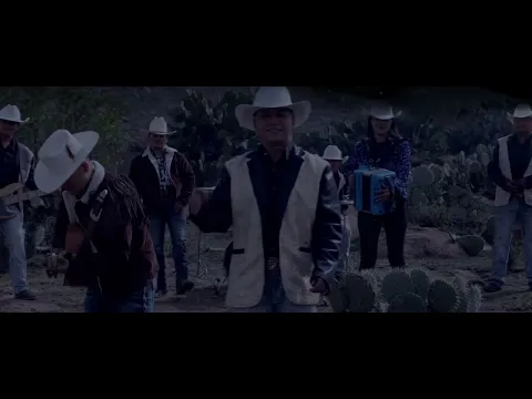 Conjunto Rienda Real \u0026 Grupo Quilate - Labios Rotos (Video Oficial)
