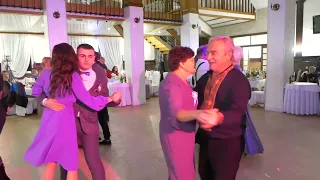 ОЙ ЗА ЛІСОЧКОМ СОНЕЧКО ВСТАЛО ВЕСІЛЬНИЙ ВАЛЬС 