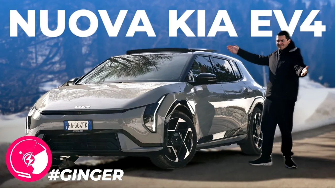 Kia EV4 hatchback alla prova: efficiente, ma non per tutte le stature