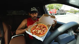 I ve Driven Past This Spot For YEARS Random Pizza Place Is A Hidden Gem