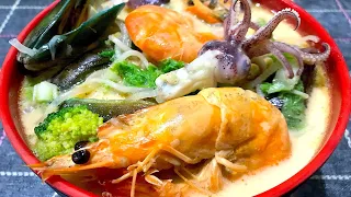 Seafood Laksa Shorts Laksa SeafoodLaksa Seafood SeafoodSoup 