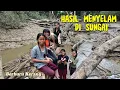 Download Lagu Kehidupan Gadis Dayak di Pedalaman. Menyelam cari USI Kerang Sungai dan Masak Bersama